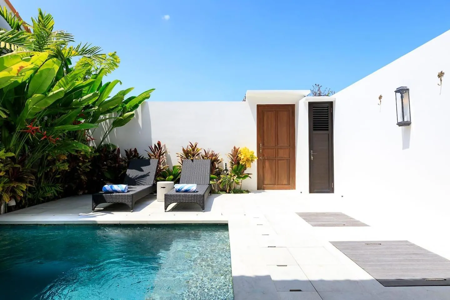 Gorgeous 1 Bed Pool Villa, Walk To Beach, Shops Nusa Dua  Villa Nusa Dua (Bali)